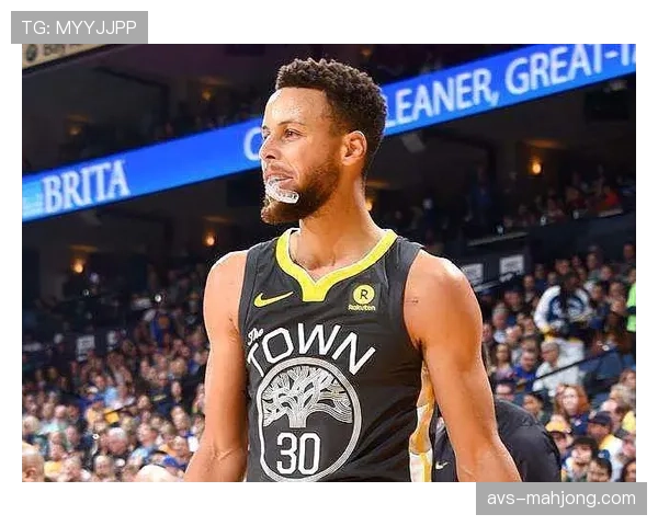 斯蒂芬·库里接受GQ专访,谈论生涯后期目标与商业帝国布局 斯蒂芬·库里接受GQ专访,谈论生涯后期目标与商业帝国布局