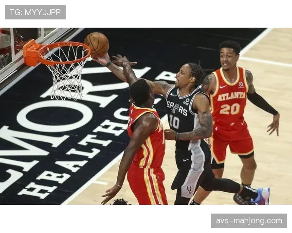 “传言:老鹰可能探索交易特雷·杨,马刺与湖人被提及为潜在下家” “传言:老鹰可能探索交易特雷·杨,马刺与湖人被提及为潜在下家”